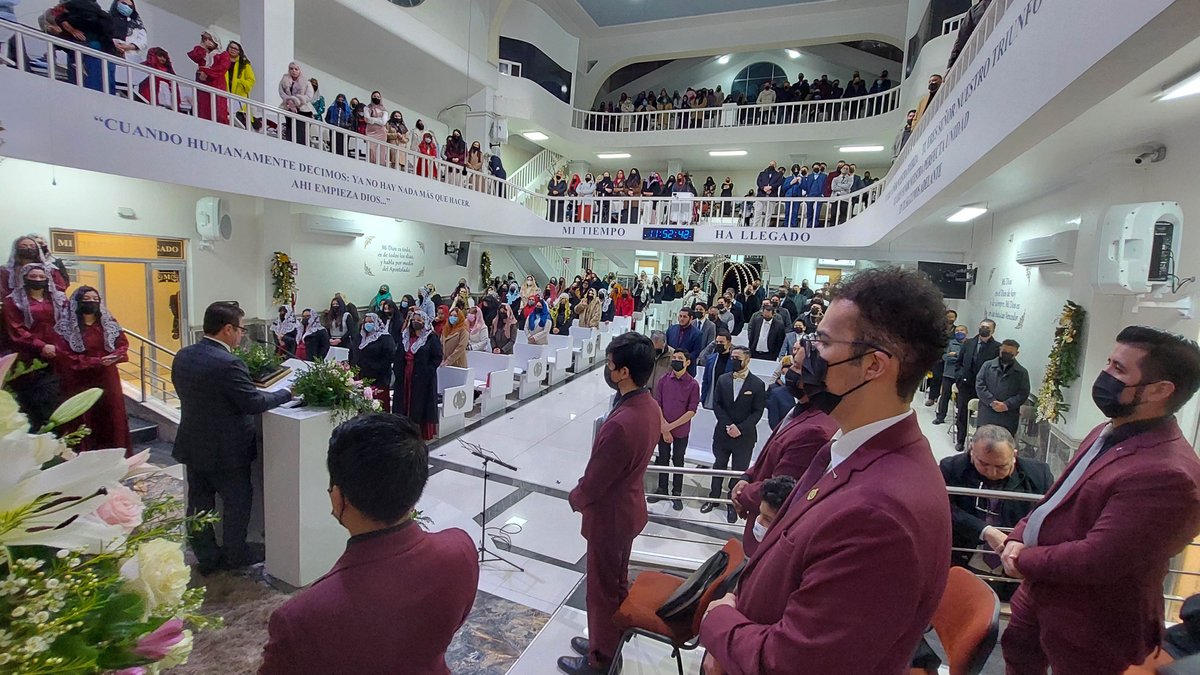 LldmTijuanaBV's tweet photo. SERVICIO DE ACCIÓN DE GRACIAS 
PORQUE PARA SIEMPRE SU MISERICORDIA
¡FELIZ AÑO 2023!
Pasaron  365 del año 2022, y los hijos de Dios se reunieron para agradecer a su Creador los favores recibidos, con canticos de amor, oraciones cuál perfume grato y muestras de reconocimiento. https://t.co/9isnSaStVe