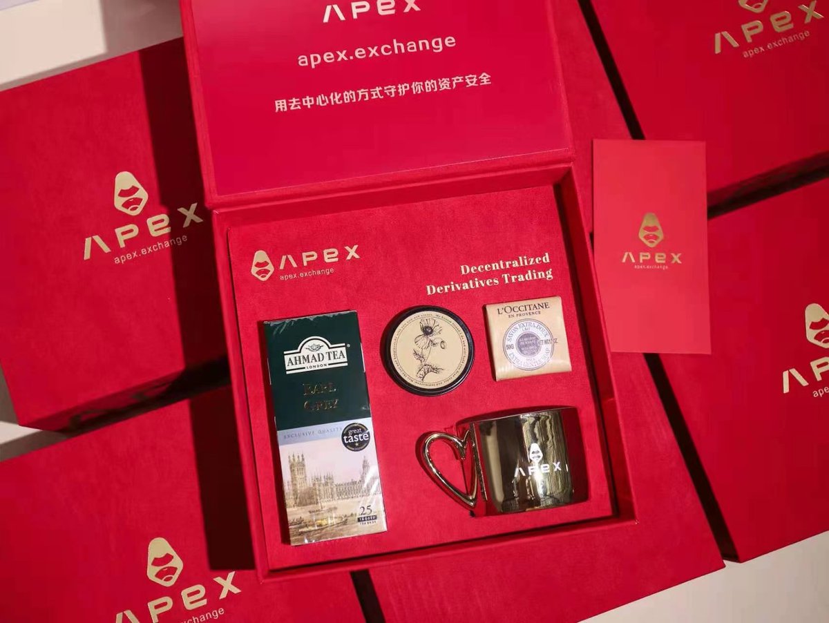 新年礼盒抽奖
多链去中心化衍生品交易平台Apex新年周边礼盒 礼盒内包含：欧舒丹香皂 茶叶香薰和 精致的小茶杯 礼盒内还有10usdt新年红包 
Apex新年礼盒 x 1 
要求
进入官方TG中文群：t.me/ApeXProtocolCN 
关注 <a href="/ApeXProtocolCN/">ApeX Protocol 中文频道</a>
<a href="/dorizhu1201/">Dori柚子</a> <a href="/NFTfafafa/">北讲区块链</a>
三连评论新年祝福 #Apex #抽奖