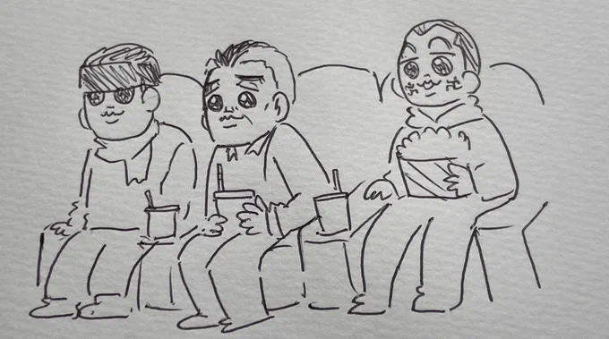 映画館のドリンクホルダー両方とも使われちゃったおぱんちゅかどくら 