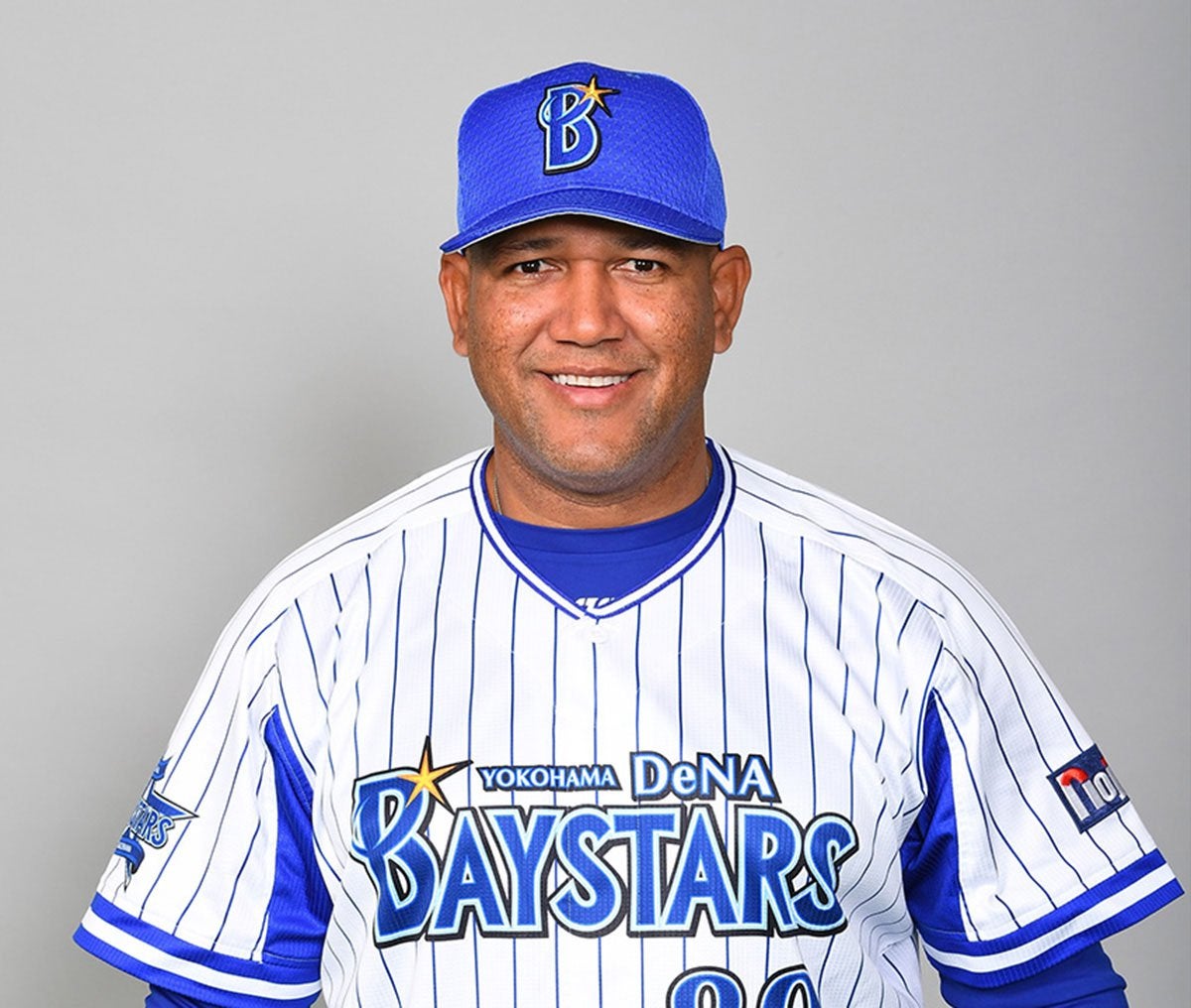 Robertgra_15's tweet photo. Alex Ramírez "ramichan" En vivo en el IG Live de @BaergaCarlos al preguntarle por dirigir en Venezuela.
"El apoyo que me dieron Las Águilas del Zulia siempre lo apreciare un montón y el apoyo de los fanáticos".
#lvbp #Venezuela #ramichan #alexramirez #NPB https://t.co/Z2bgNYAyt7