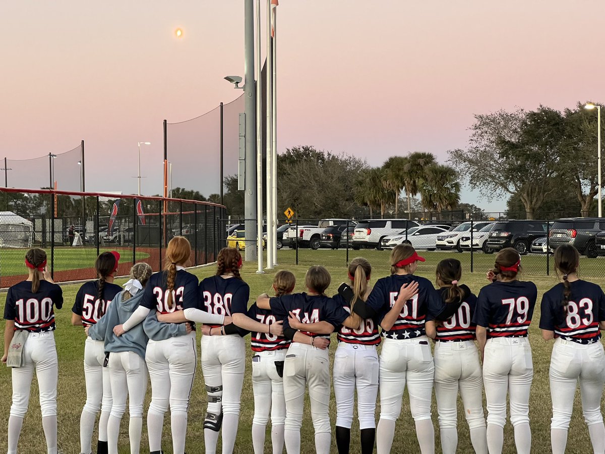 We finished the day 2-0 today and 4-0 on the weekend. I even had a chance to play my dream position, 1st!  So much fun, so many new softball sisters. <a href="/USSSAFastpitch/">USSSA Fastpitch</a> @Sofo08national #select30
