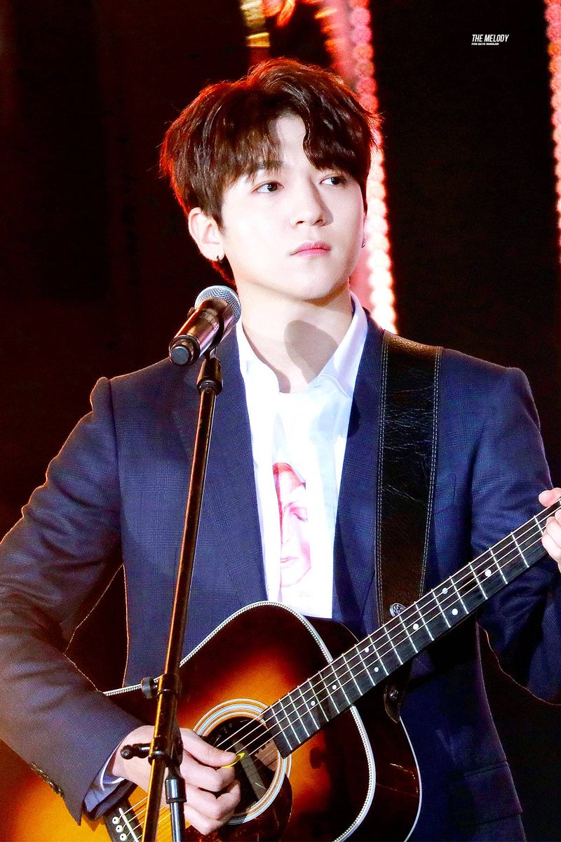 b_yourday's tweet photo. Happy Birthday Gitaris Kesayangan PARK SUNGJIN ❤❤

#영원한_데장_성진아_생일축하해
#HAPPY_BOBs_DAY
#HAPPYSUNGJINDAY https://t.co/QdZ9ZR7xjR