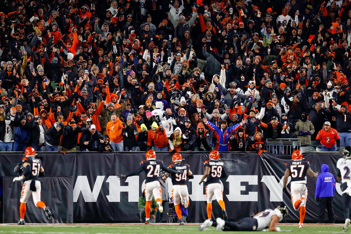 Derek Lance tweet media