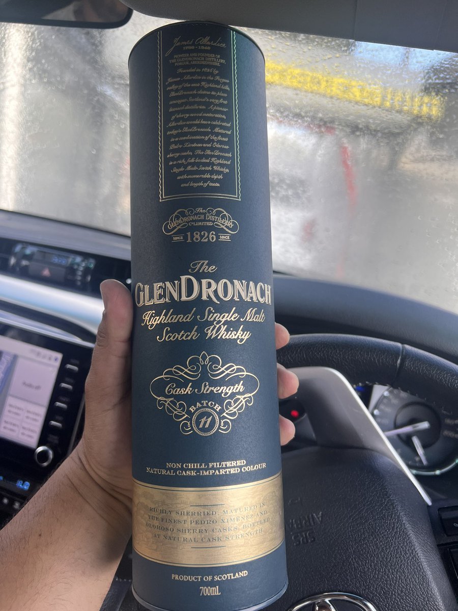 #whiskydeliveryday better get the car washed 🤷‍♂️