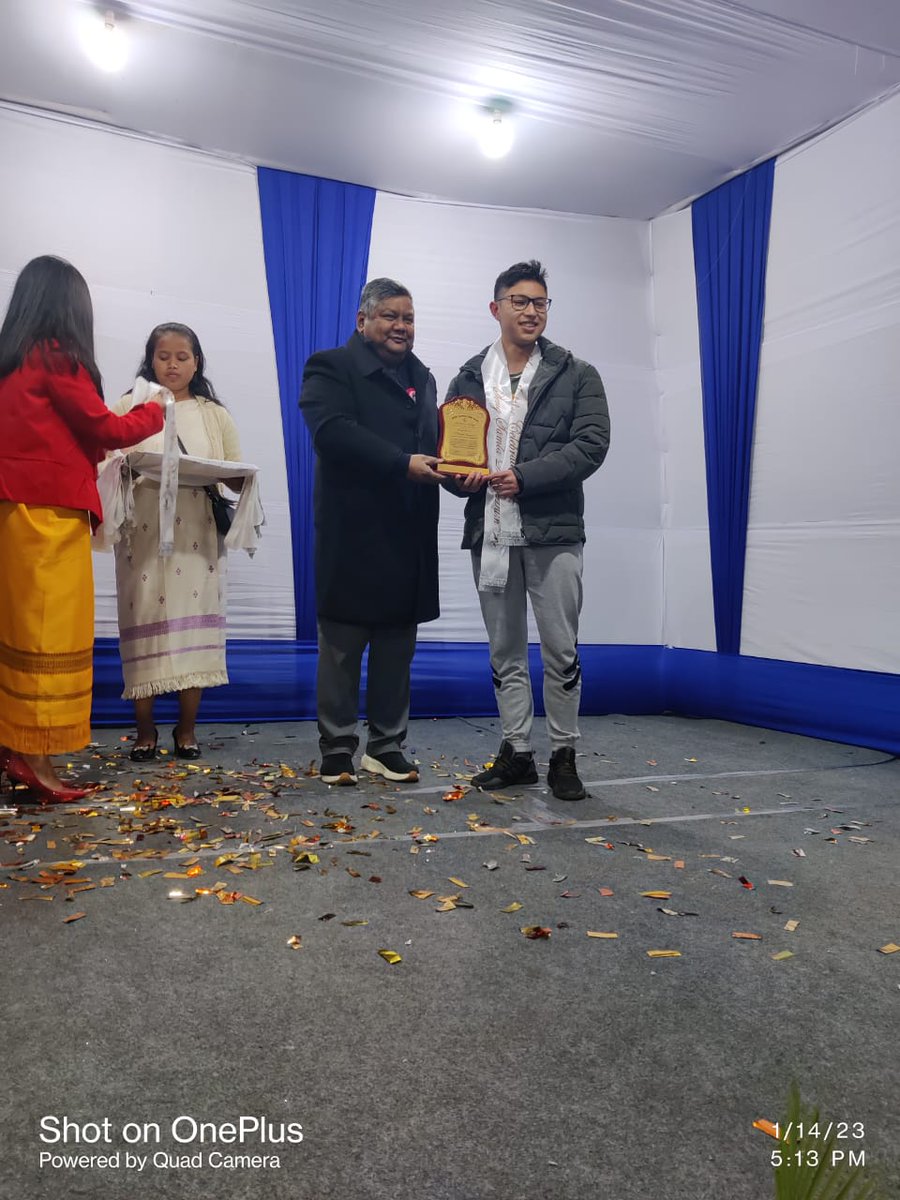 AITCCharles's tweet photo. Felt immensely proud to be part of the closing ceremony of the 25th anniversary of the Seng Samla Dum Dum. You can never push ahead in life except if you have faith in your capacities. I wish the Seng Samla Dum Dum the very best in the future to come. 🙏 https://t.co/7JXW8WDfGc