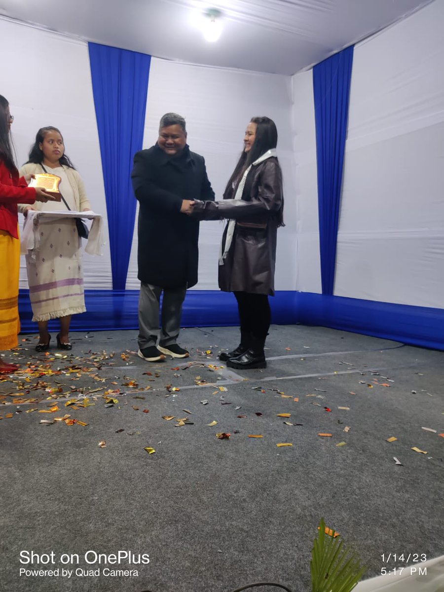 Felt immensely proud to be part of the closing ceremony of the 25th anniversary of the Seng Samla Dum Dum. You can never push ahead in life except if you have faith in your capacities. I wish the Seng Samla Dum Dum the very best in the future to come. 🙏