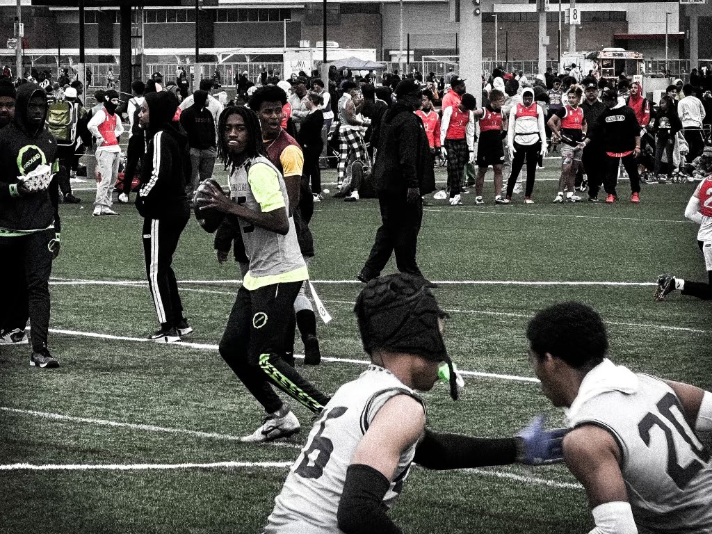 MaliJones5QB's tweet photo. 1st 7on7 tournament of the yearโญ๏ธ
@REDZONEELITE @_groundzer0
#Classof2025 #QB #AquinasHighSchool https://t.co/PVnrfVL3uc