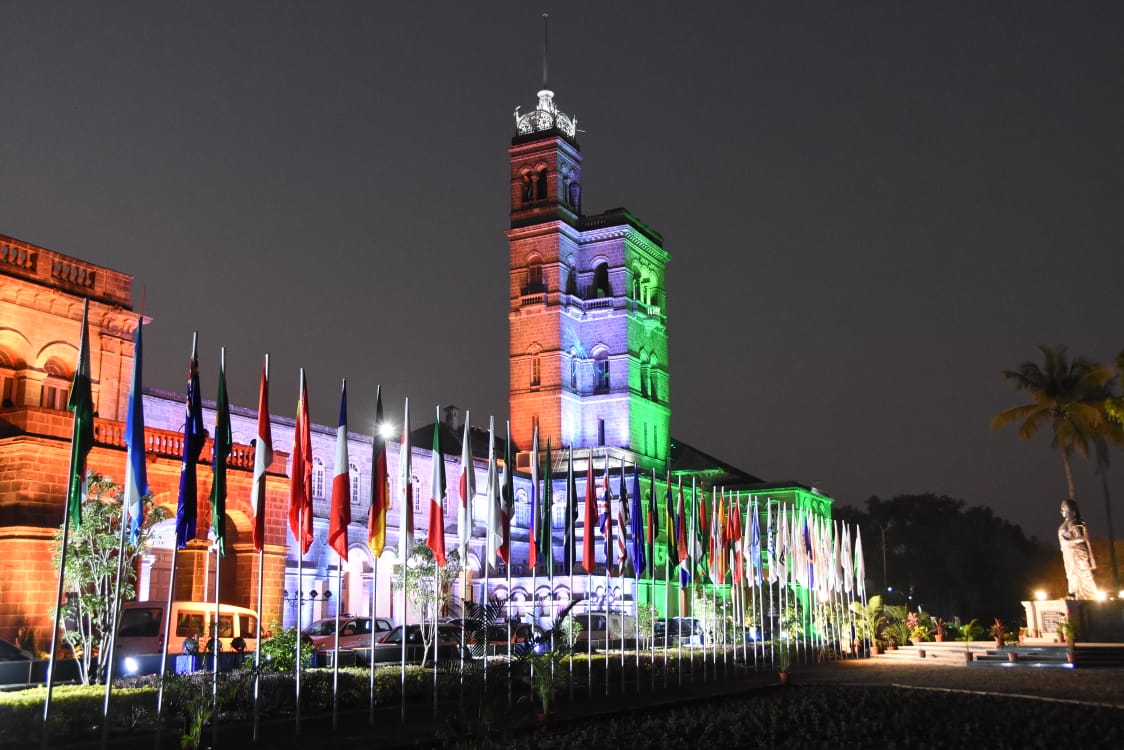 aparanjape's tweet photo. Welcome #G20 delegates to #Pune! Hope you have a great time in our historic city.

The cultural capital of Maharashtra. A key Software, Manufacturing, Education and R&amp;D hub in India.

Located besides the beautiful Sahyadri mountains and the Mula-Mutha rivers confluence.

@g20org https://t.co/imSFEszrYn