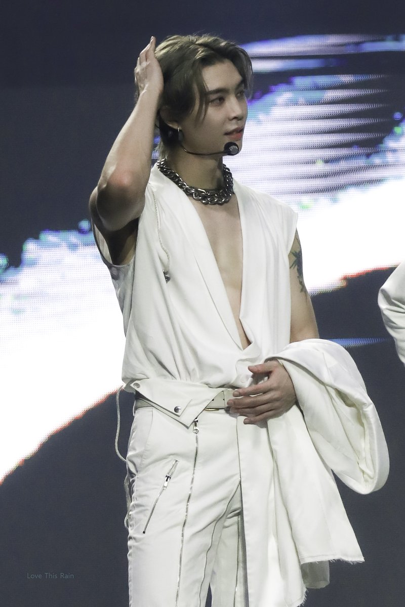 [230109] The Link in Chicago 

Build a bear🧸

#쟈니 #JOHNNY #영호
#NCT #NCT127 #엔시티127