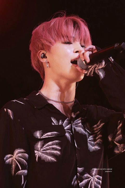 BTS_supremasy's tweet photo. EL SOLO DE JIMIN
Según K-media Jimin lanzará su primer álbum en solitario en febrero.Un funcionario de Big Hit Music respondió cuidadosamente a Xports News:"Estamos revisando y ajustando el cronograma con respecto al debut en solitario de Jimin en febrero"
https://t.co/iUCSRHNTMI https://t.co/Q6TUnCGUkw
