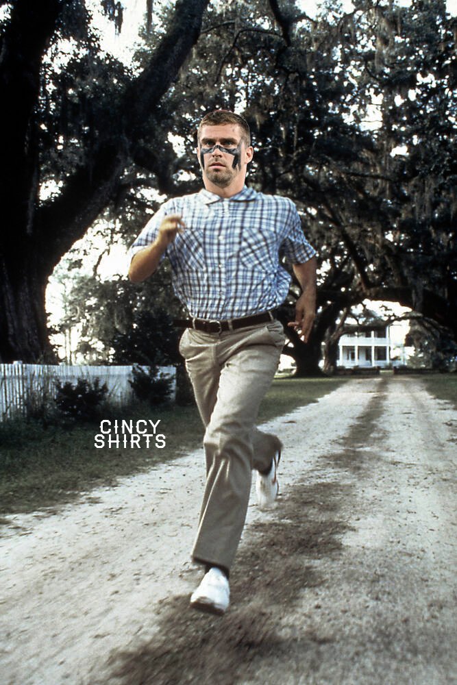 CincyShirts's tweet photo. “Go, run faster!” - Joe Burrow 

@Sam_Hubbard_ | #Bengals #WHODEY #RuletheJungle https://t.co/k5IQl3ibkL