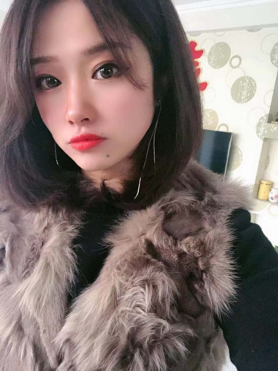 xiok09711287's tweet photo. 刚结婚喜欢自慰的骚货人妻 https://t.co/TO2k1TBpOh
