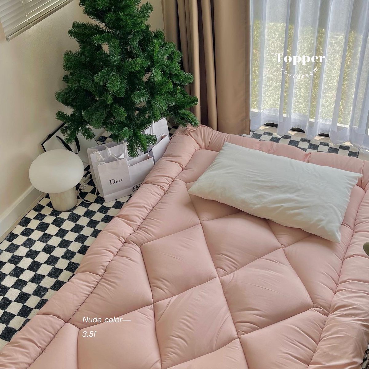 Topperyourdream's tweet photo. 🌸🛼 น้องเป็นท็อปเปอร์หรือที่นอน เอาไว้ปูบนที่นอนแล้วคือ สีคิ้วมากก เป็นสีนู้ดมาใหม่ ในรูปเป็นขนาด 3.5 ฟุตแล้วคือนอนดีมากกก แกดูขอบ มันหนามาก นอนพื้นคือหลังไม่ติดพื้น มันช่วยให้หายปวดหลังได้เลยยยย https://t.co/oEZRMMabSg