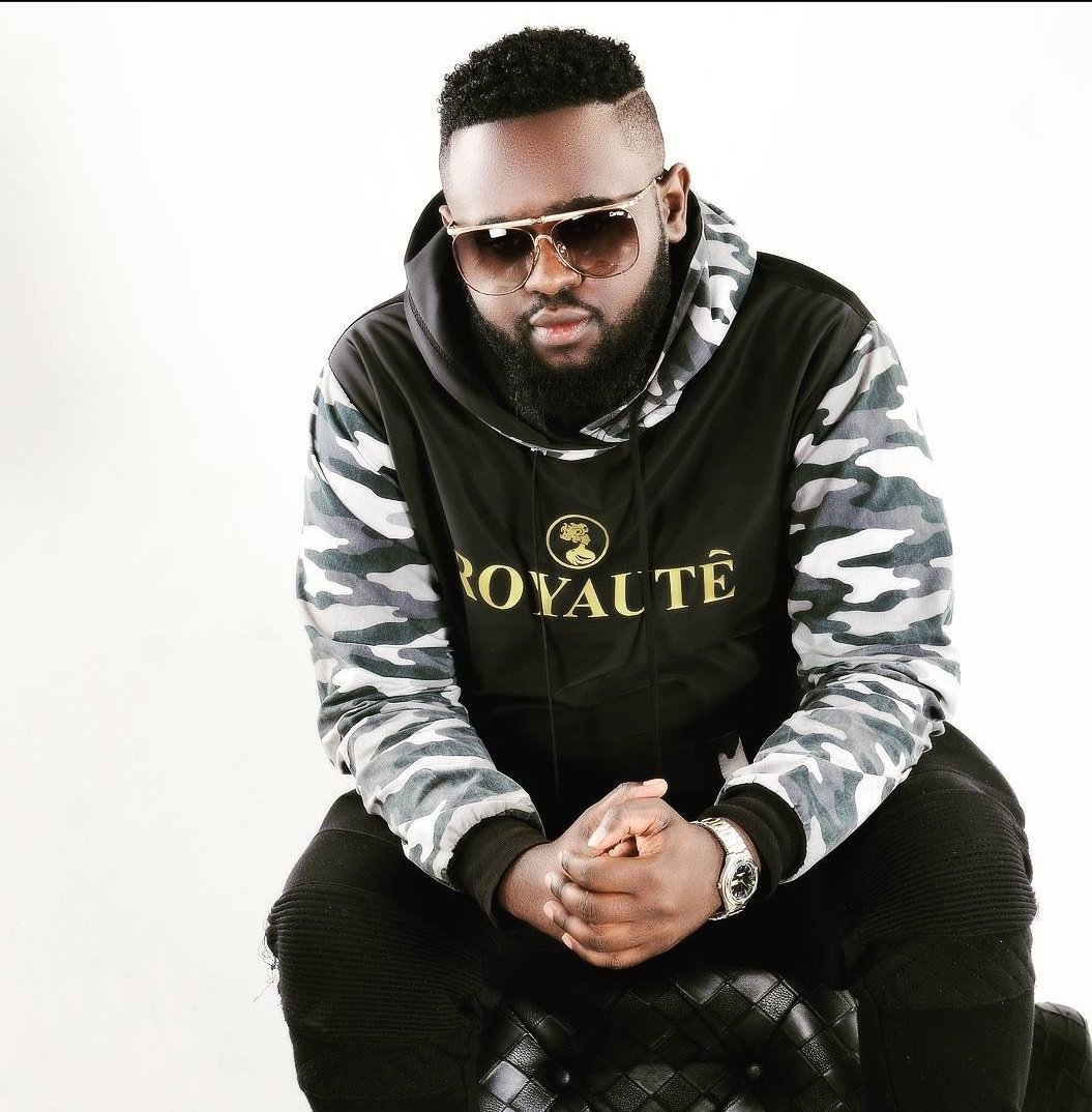 GREENAfrica14's tweet image. Keep your Beard moisturized and clean.
#BlackBeard
#BeardNation