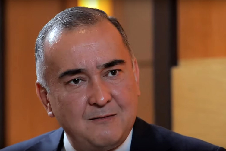 Axil bo'linglar!!!  

(c) J.Artikxo'jaev