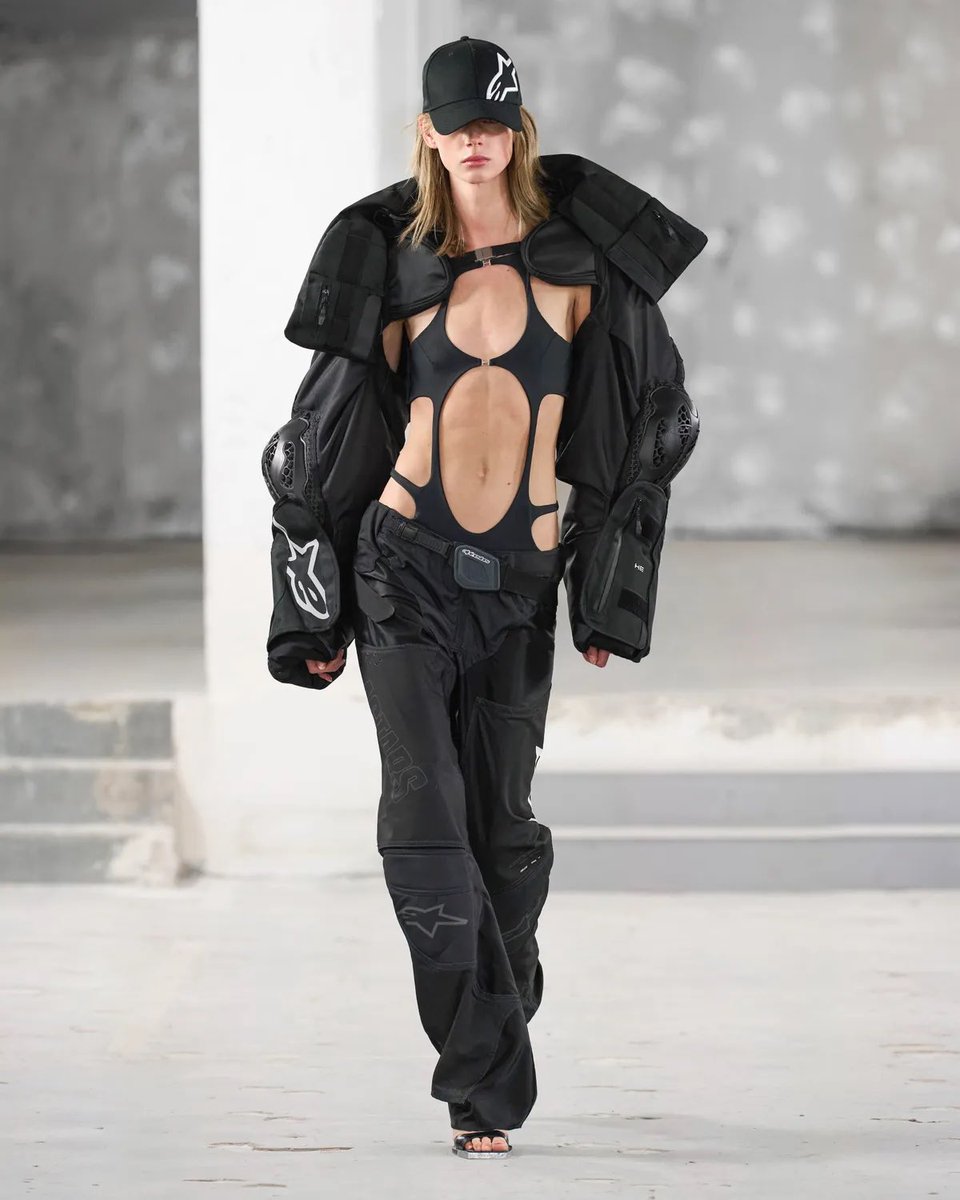 slutysl's tweet photo. In love with Heliot Emil SS23 https://t.co/qJNI065EVe