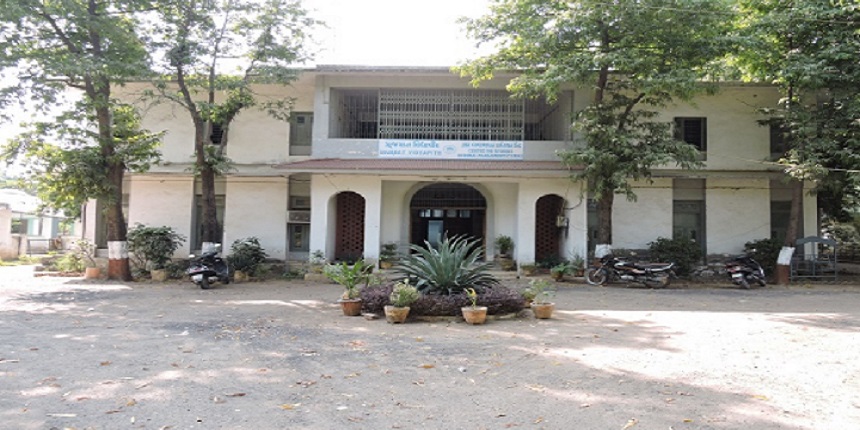arpitadas3436's tweet photo. Gujarat Vidyapith appoints in-charge Vice-Chancellor after High Court direction

#gujaratvidyapith
https://t.co/pxxwcXqQ0f https://t.co/Hit5pop1Ze