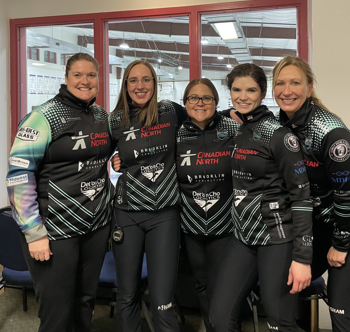 TeamGalusha's tweet photo. We did it! We went 8-0 up in Inuvik and booked our trip to the Scottie’s in Kamloops next month!!! 🙌🏼❤️ https://t.co/edi688yZz6