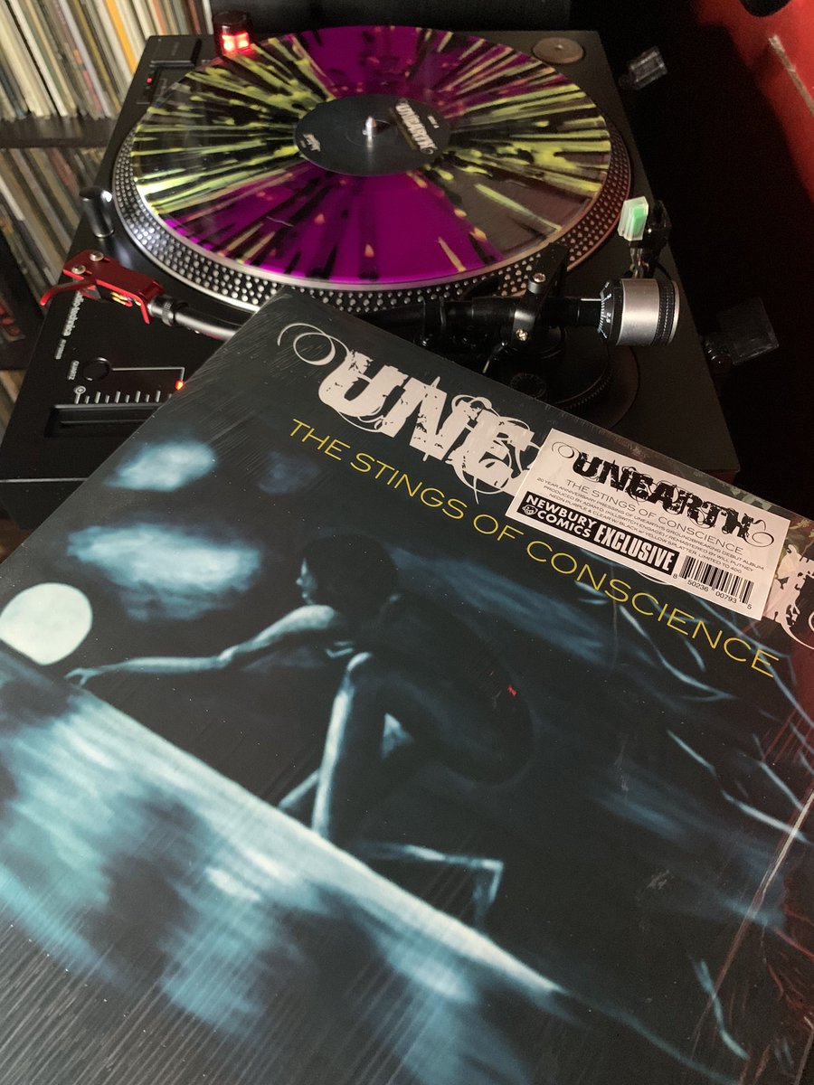 casey33rpm's tweet photo. January 16th 2001, @Unearthofficial drops their debut album The Stings of Conscience. @goodfightmusic @newburycomics #unearth #thestringsofconscience #albumanniversary #metalcore #music #vinyl #vinylcommunity #vinylcollection #vinylcollector #vinyljunkie https://t.co/IHQvJGEquj