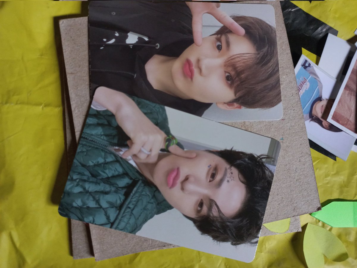 sunsellk_art's tweet photo. hiii @yxshxxicart mga pogi arrived safely. Thankyou so much po for a very smooth transaction❤️, grabe naman yung 10php na pf beh andaming freebies 😭 https://t.co/wxYi6hIZFa