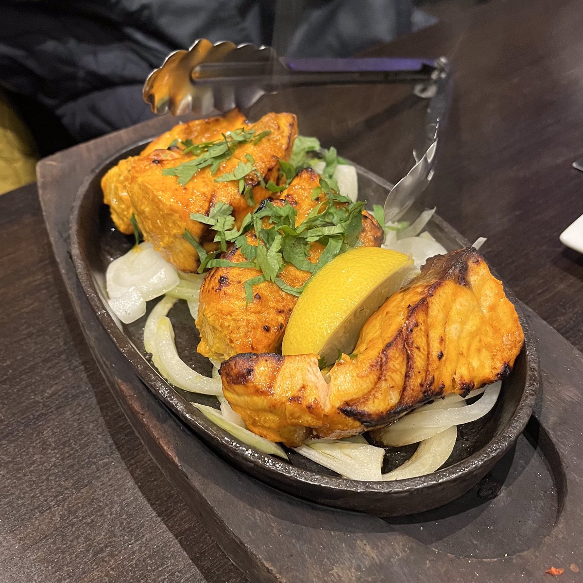 Mister_Lloyd_29's tweet photo. Salmon Tikka @TandooriLounge #foodie #hornchurch #essex #indianfood #punjabicuisine #essexdining #foodphotography #foodstagram #instafood #salmontikka #tandoorilounge #localhospitality #eatlocal #supportsmallbusiness #foodlove #lovefood #essexrestaurants https://t.co/L4MzwhWYWq