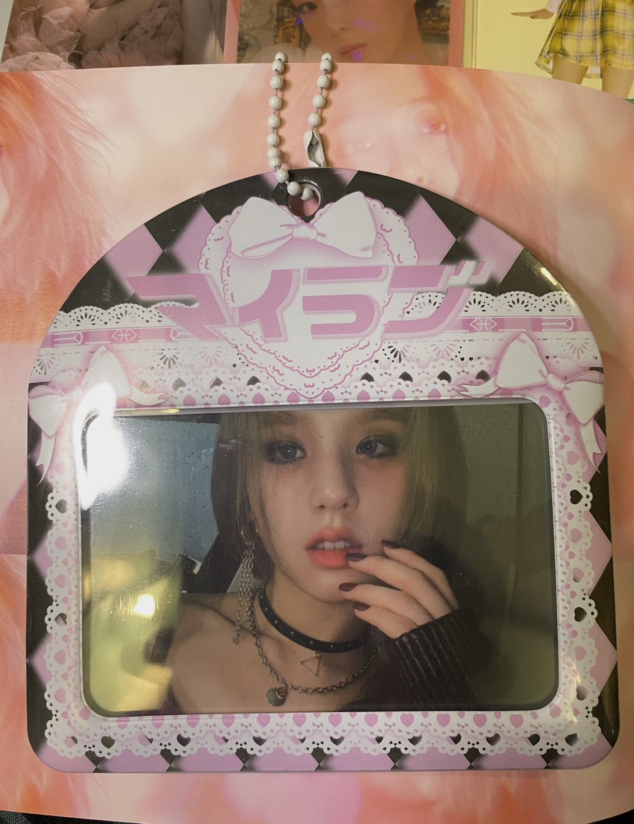 momochine_D's tweet image. #gohmailx 🛹

hi @prttymails thank u sm for the steal fries pc &amp;amp; for bringing heejin homee !! 

#prttymails