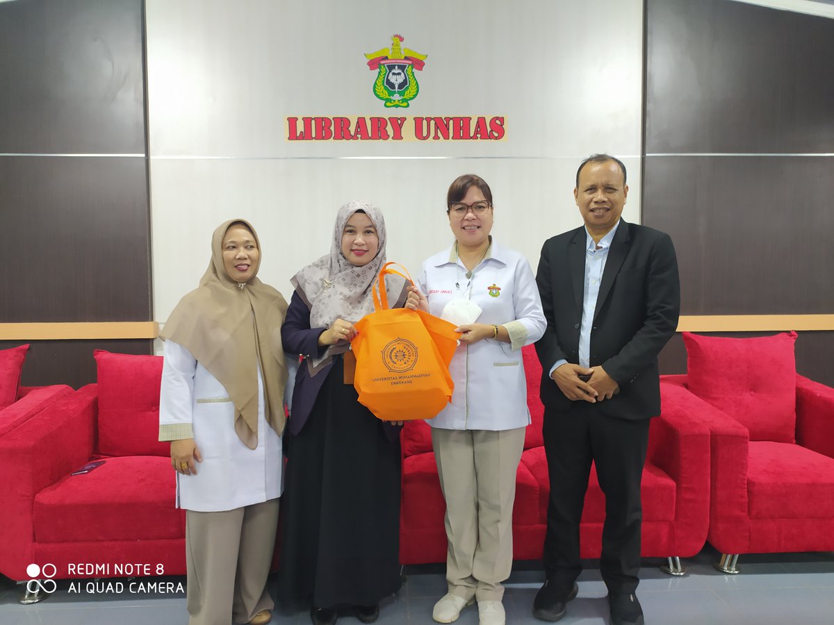 Unhas_Library tweet picture