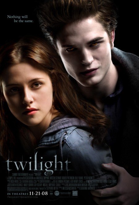 twilight ทุกภาคเลยค่าเมื่อก่อนอินมากอยากเป็นแวมไพร์ชิบหาย กลับมาดูตอนนี้คือบูด เบลล่าเธอเป็นอะไรมากมั้ยปัญหาเยอะจริง