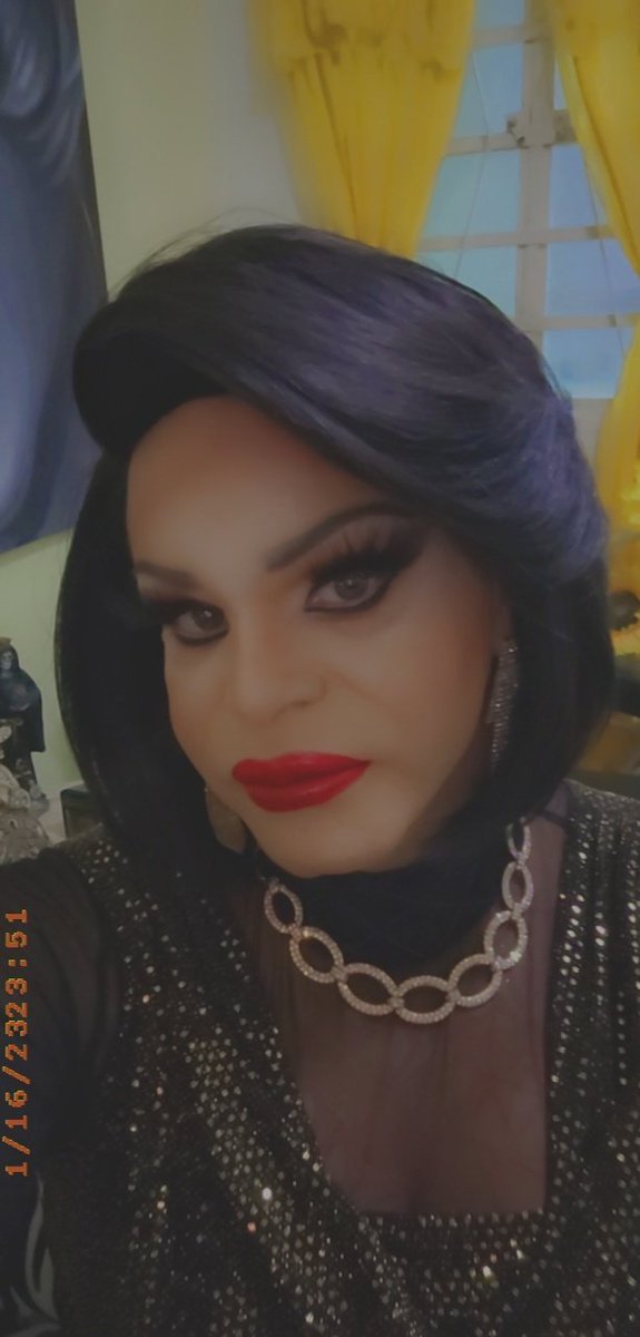 MUCHO AMOR PARA TODES