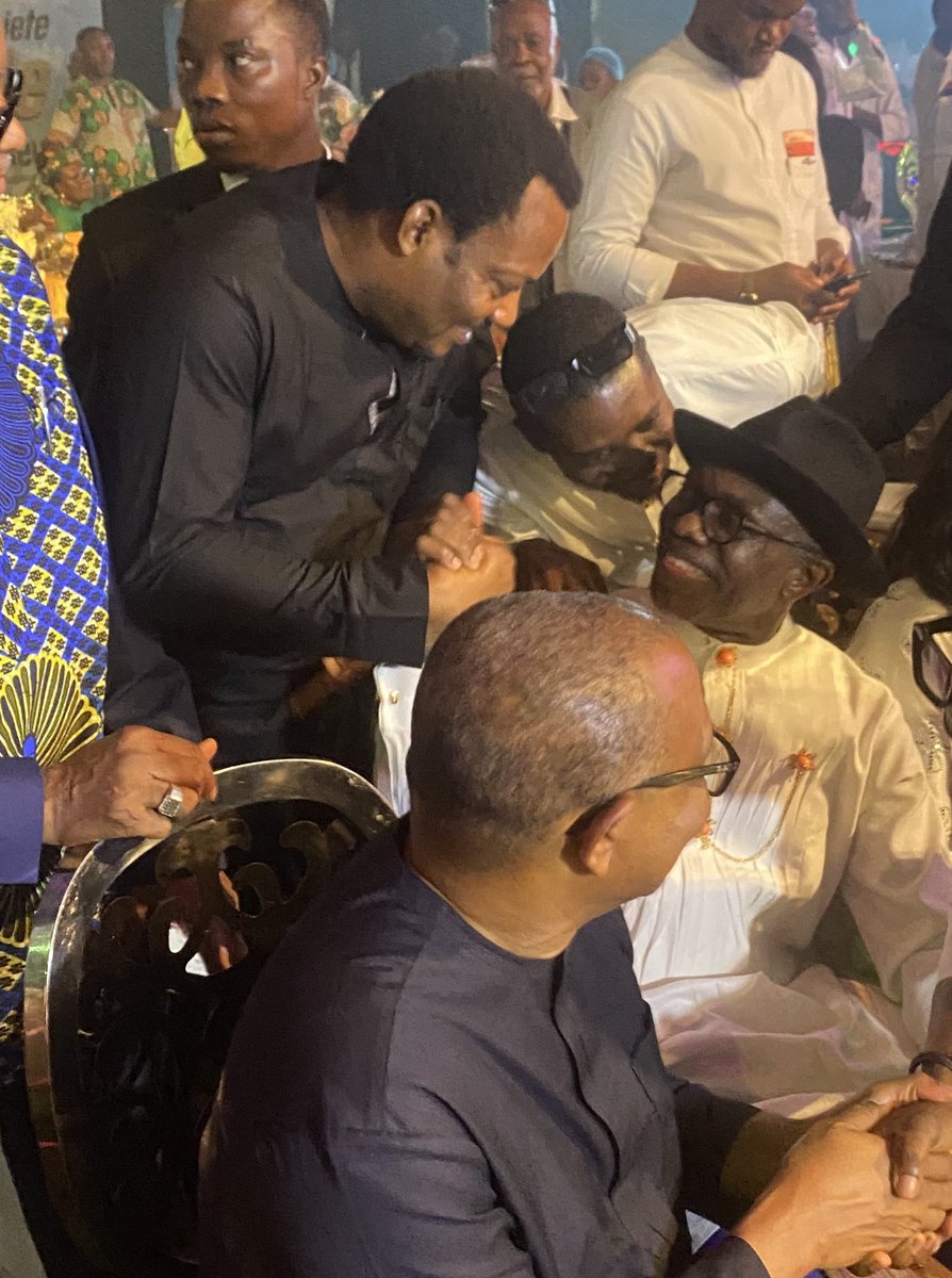 GodwinUduakInua's tweet photo. I have never vote for any candidate before except for this time…I will vote for @PeterObi. My family, club members, friends and people I buy Garri and Rice from….Nigeria will be known for greatness with OBI-DATTI of the @NgLabour. @Topboychriss @ruffydfire @AishaYesufu https://t.co/5f074AqSz7