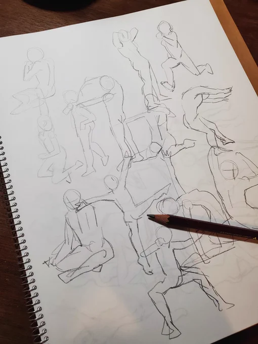 描画速度を求めて30秒ドローイングを初めてやってみたけど楽しい～。それにしても人体においてお尻というのは、曲線2つで立派に存在してくれるアイコン性というか、アイドル性というか、かわいさというか憎めなさというか。お尻さえ描いておけば人体であると言えるのかもしれません。 