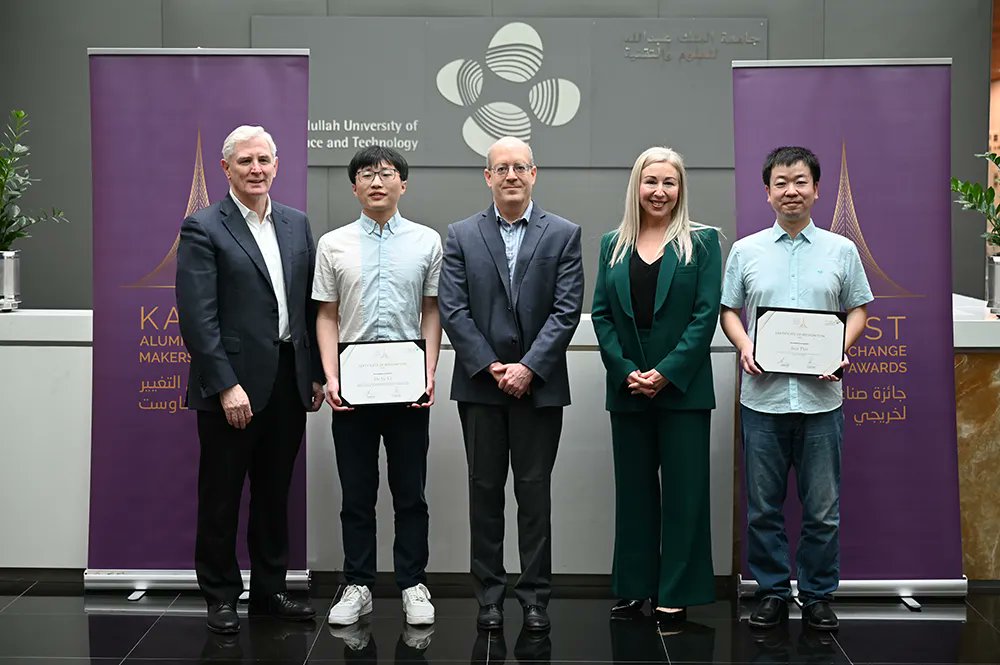 Belated congratulations to Alumni Change Makers (2022) Jian Pan and Yu Li. As president of the Chinese Alumni Chapter, Pan was recognized for his volunteer contributions to KAUST. Yu was on the Forbes '30 Under 30” Asia (2022) list for research and innovation #KAUST_alumni