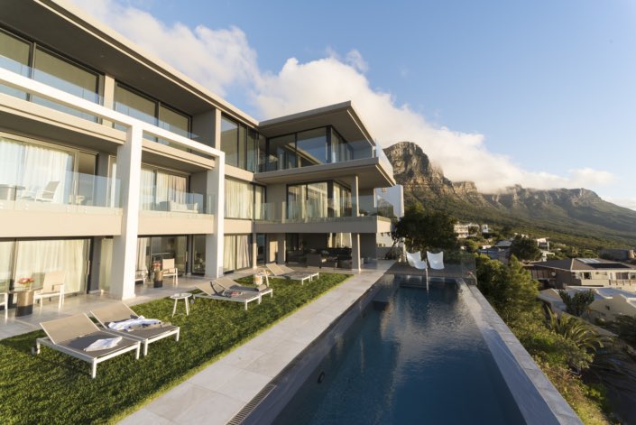 stm_travel's tweet photo. CB One 

📍Camps Bay; Cape Town

Rate from: R 1980 per room p/n

(Special rate starts from 1 May- 30 September 2022) 

For bookings email: info@stmtravel.co.za

#STMTravel https://t.co/FVwTrzvrp8