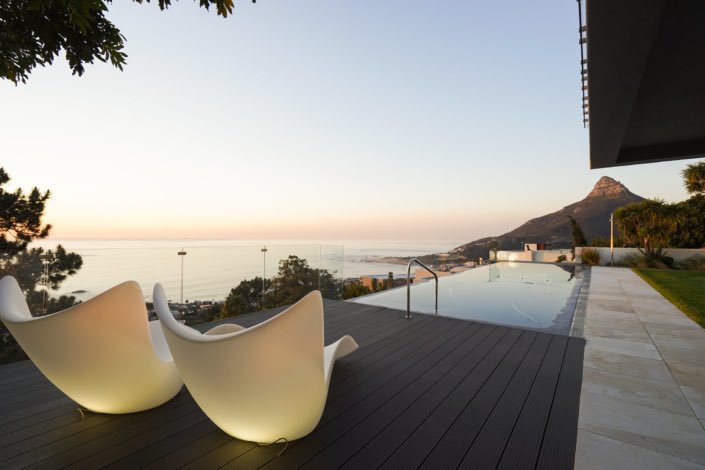 stm_travel's tweet photo. CB One 

📍Camps Bay; Cape Town

Rate from: R 1980 per room p/n

(Special rate starts from 1 May- 30 September 2022) 

For bookings email: info@stmtravel.co.za

#STMTravel https://t.co/FVwTrzvrp8