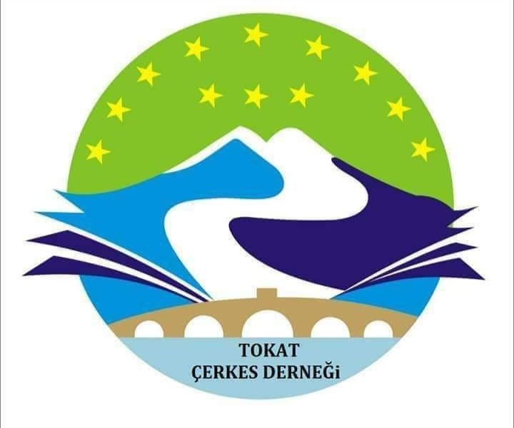 16 Ocak Pazartesi günü, saat 21.00’de yapacağımız farkındalık çalışmasında, tüm halkımızın desteğini görmek isteriz.
#AnadilimiSeciyorum ve #CerkesceveAbazaca hashtag’leri ile seçmeli anadil sınıflarımızın tercih edilmesi konusunda paylaşım yaparak bize destek olabilirsiniz.