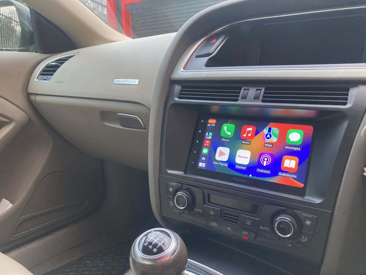 dynamic_audio's tweet photo. Audi A5 2008 model upgraded with Pioneer SPH-DA360DAB using the Connects2 CTKAU11 installation kit. The kit provides the fascia and the steering wheel interface that retains the volume controls on the steering wheel.

@AudiUK @PioneerUK @Connects2 https://t.co/D8uTmuqRSK
