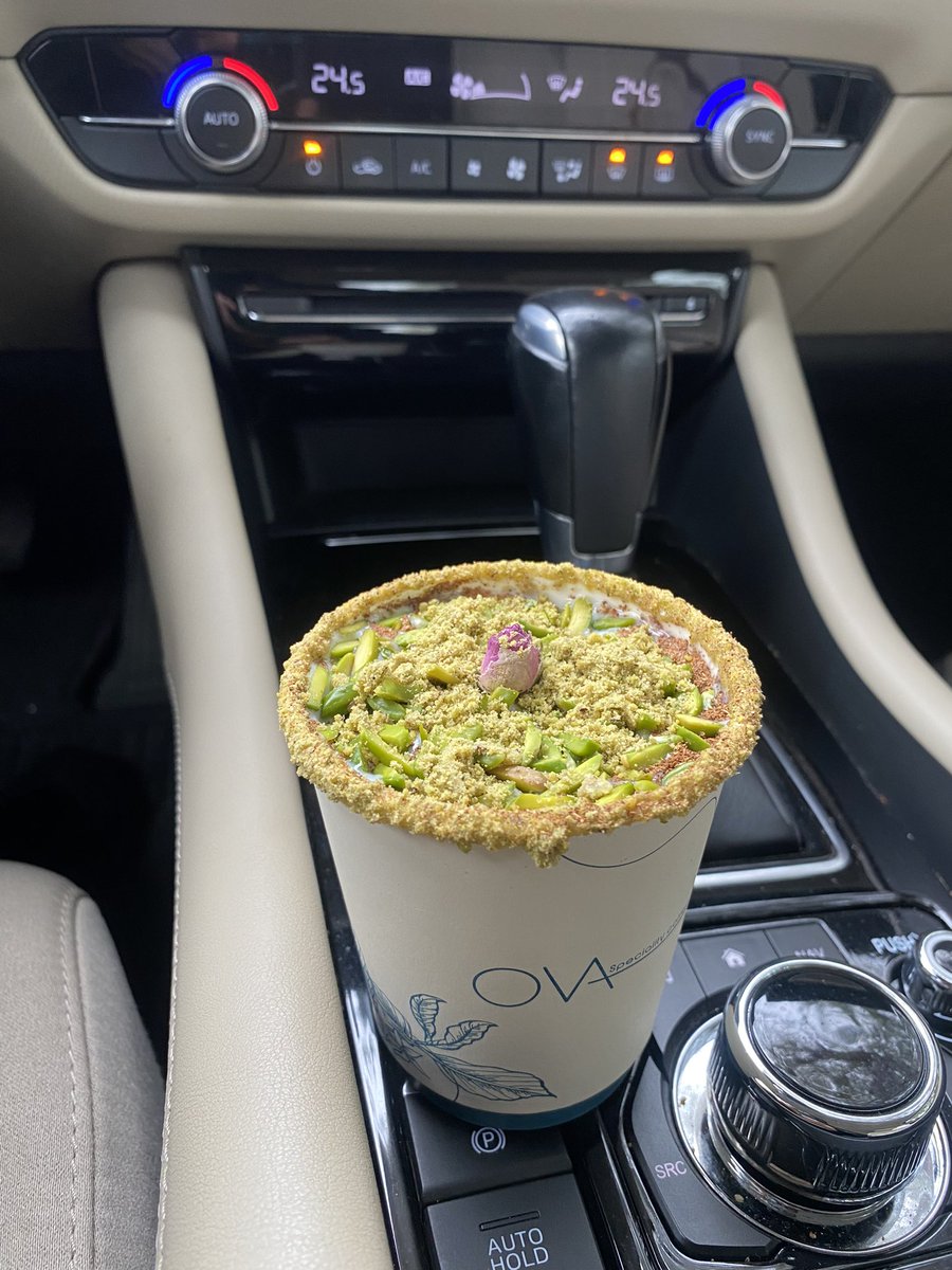 #مشروب_شتوي_تحبه 
#سحلب