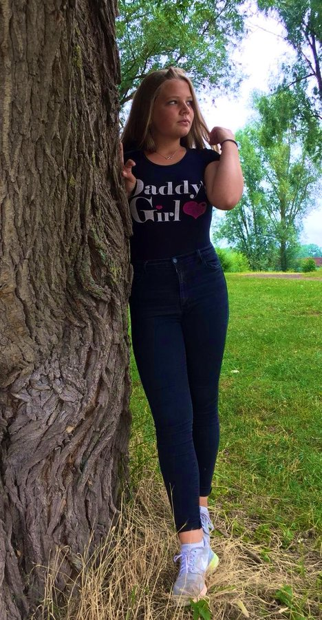 TheGoodFriend5's tweet photo. where's my daddy at? https://t.co/VXBJPwmK1S