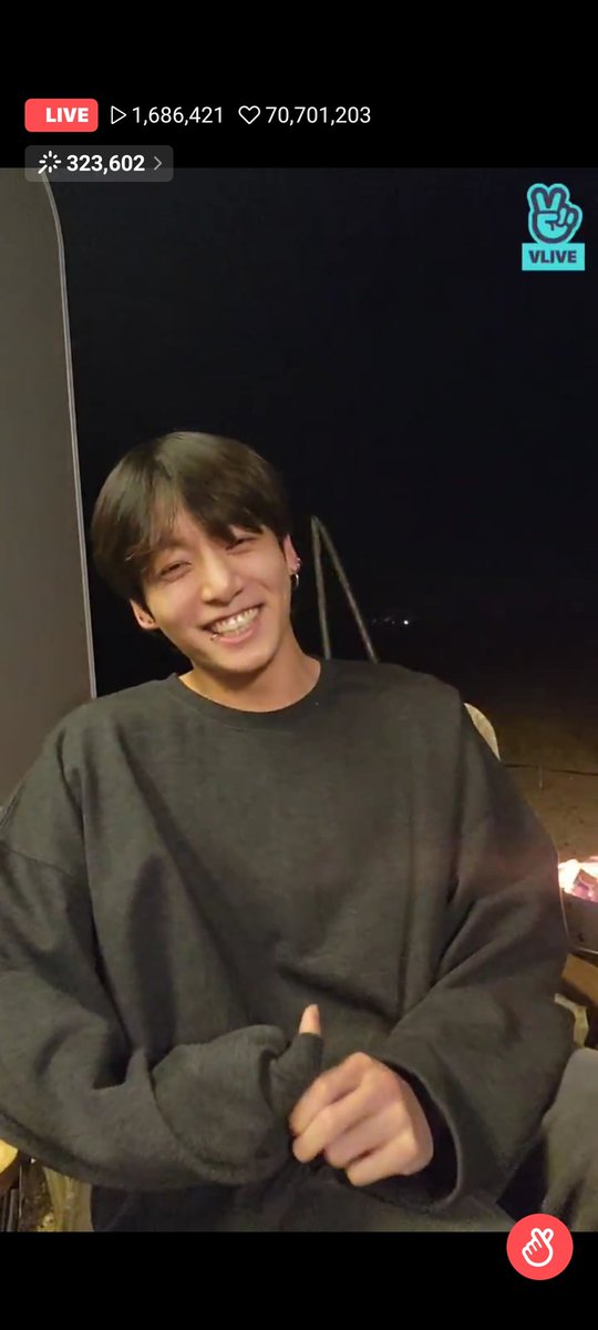 KindaDailyBTS's tweet photo. I miss him😭💜✨
#JungKook #kookie #jk #jungkookie #btsjungkook #BTS #BTSArmy #정국 #방탄소년단 #전정국 https://t.co/Km1cYN7S2u