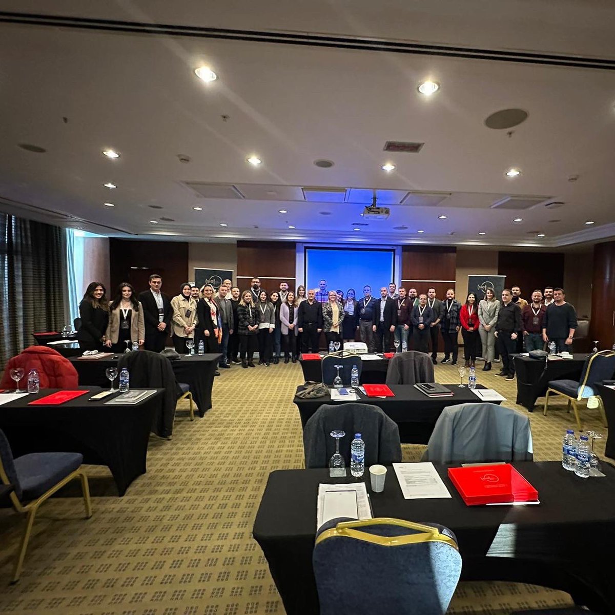 SiofisS's tweet photo. 13-14 Ocak tarihlerinde Ankara Sheraton Hotel’de düzenlenen “Kriz İletişimi Eğitimi”ne katılan tüm katılımcılarımıza teşekkürlerimizi sunuyoruz. Bir sonraki Kriz İletişimi Eğitiminde görüşmek üzere…

#kriziletişimi #krizletişimieğitimi #kriz #siof #itibar #krizyönetimi https://t.co/OOACPcuWxH