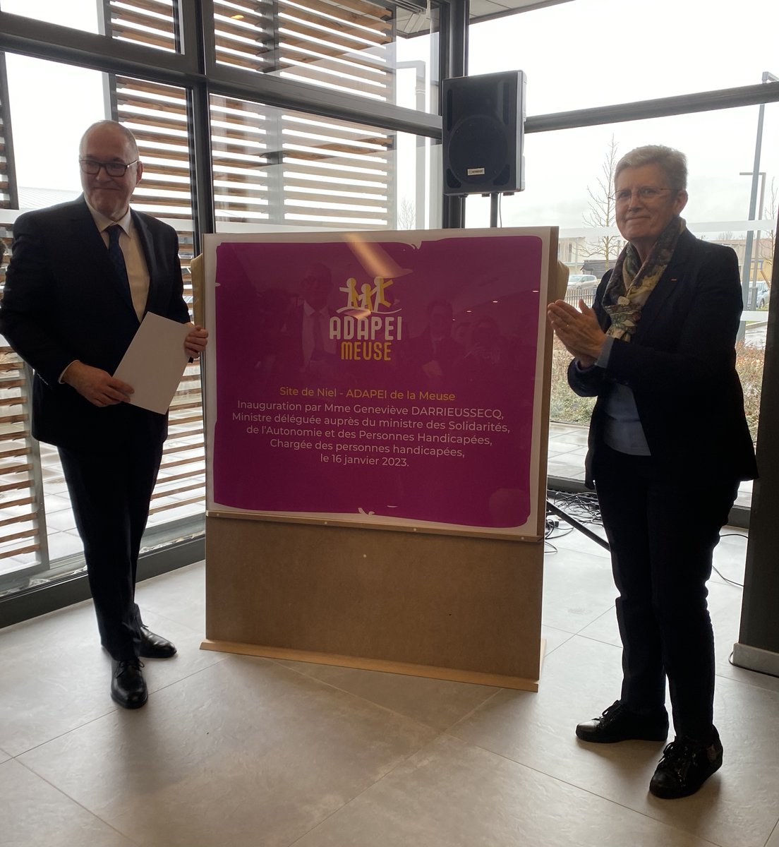 Prefet55's tweet photo. 🇫🇷Madame Geneviève Darrieussecq, ministre déléguée chargée des personnes handicapées, est aujourd'hui en déplacement dans la #Meuse pour visiter les locaux de l'association départementale des amis et parents d'enfants inadaptés de la Meuse (#ADAPEIM) situés à Thierville-sur-Meuse https://t.co/vpK9HEJ2dV