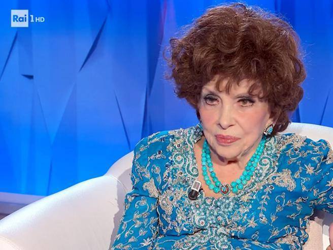 Crazy Ass Moments in Italian Politics tweet media