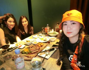 We will never forget each other, We grew up together so we are best friends forever.🤗🥰
#Dinner 😋