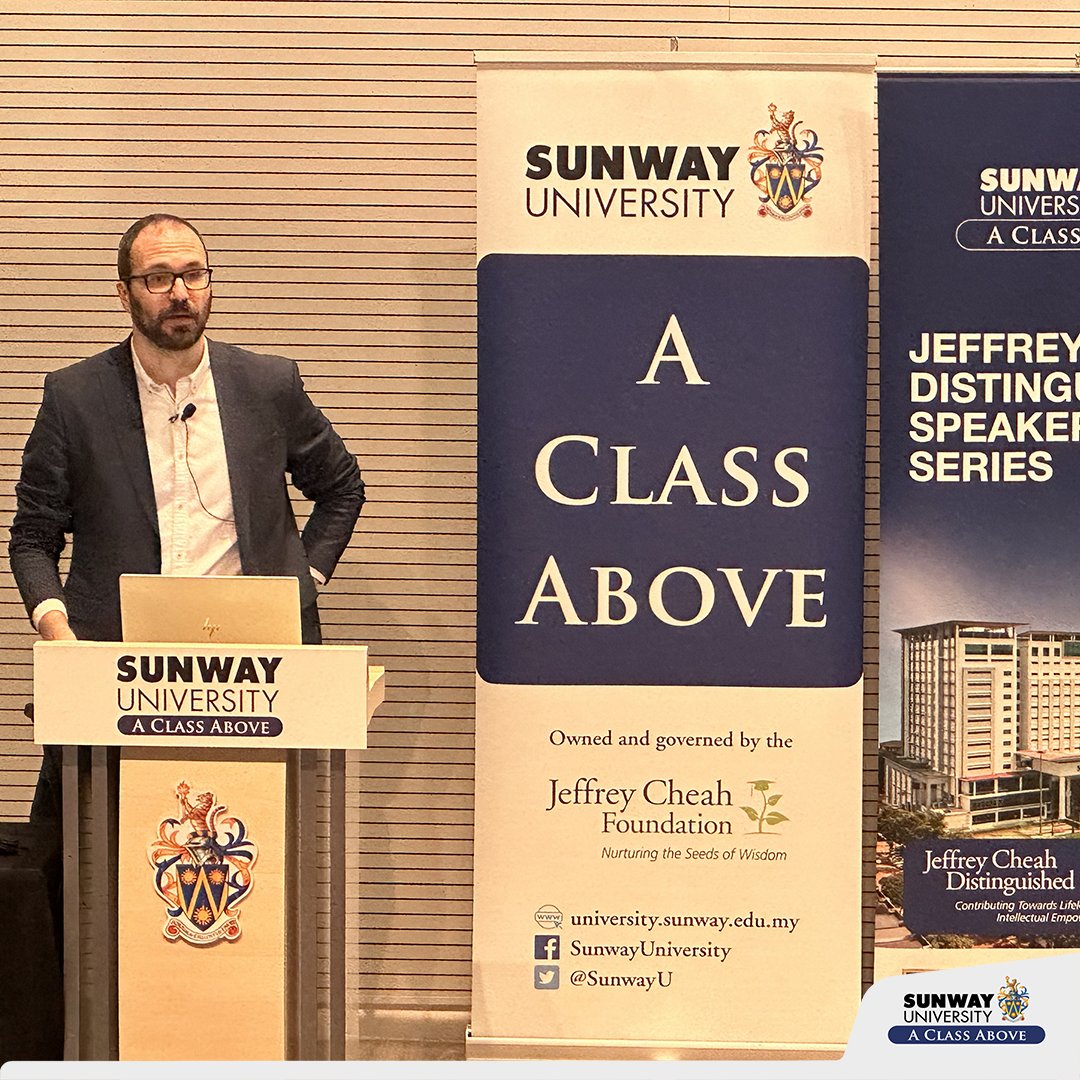 SunwayU's tweet photo. Celebrating yet another successful #JCDSS session featuring Professor Rafael Gomez-Bombarelli from the Department of Materials Science and Engineering, @MIT. https://t.co/4DCi3U9k5U