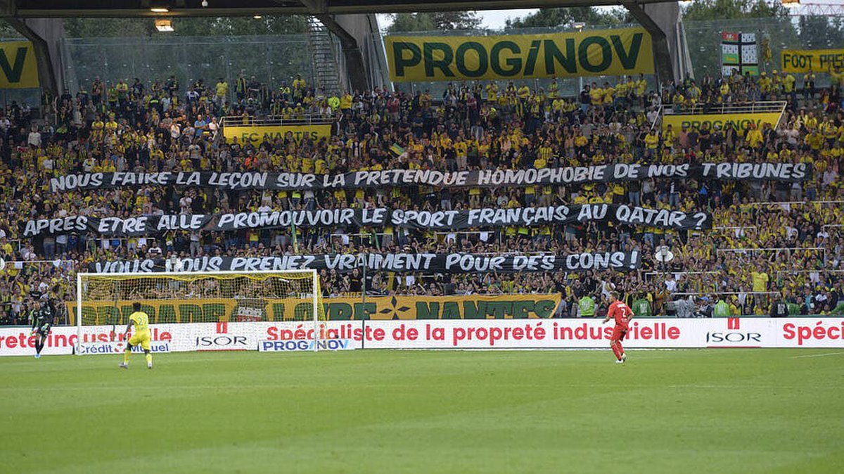 antodetp's tweet photo. Les supporter du @FCNantes avait tout dis… plus rien n’a rajouter… #MHSC #TeamMHSC https://t.co/rczrsxy5IZ