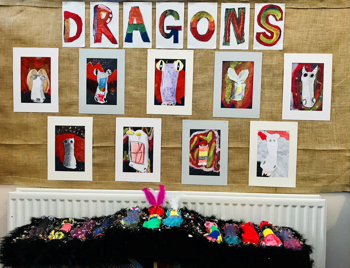 WBLeighSch's tweet photo. #WLPSwestbury lunchtime #art club and their totally amazing #sketch and #modroc #dragons
#dragonart
#inspireaspireachieve
@MatraversSchool @SDBE_Update @RChoiceWilts https://t.co/giXiuSI52e