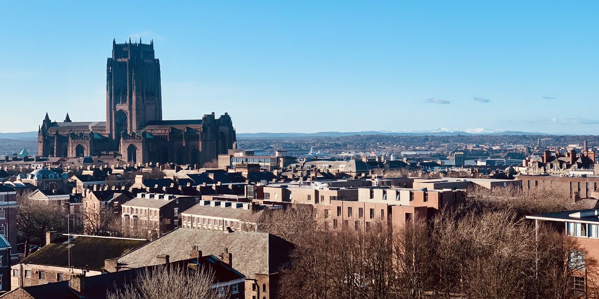 livunigeog's tweet photo. A rather pleasant and bijou morning coffee and snacks with colleagues and one hell of a view @livuniplanning @Env_Sci #regular #dothismoreoften https://t.co/wZkm4MVQ06