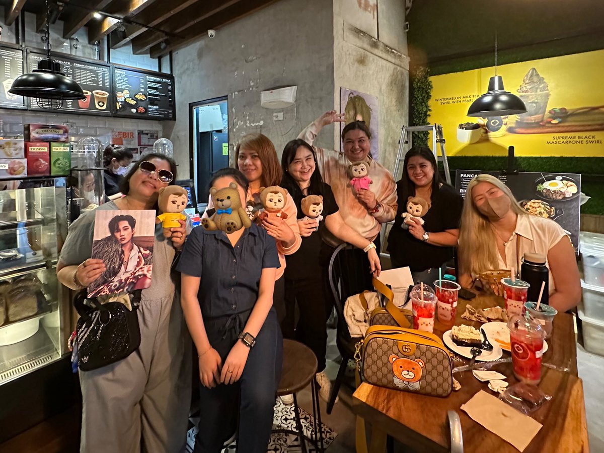 kjinjm_'s tweet photo. My eriGOM ates! ๐ป๐ thank you @allforkaiph for always supporting #KAIFEmnl #KAIFE ! See you po ulit soon ๐ https://t.co/Bm6HUe0d9o