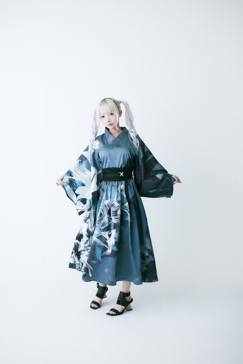 some0658's tweet photo. × SWAV〔 CaRCinization 〕

[ Chrome lily ] YUKATA one-piece

1/21 21:00 
【 ONLINE PRE ORDER - START- 】
https://t.co/AjrrEkdWN8 https://t.co/y8aO9bNJXg