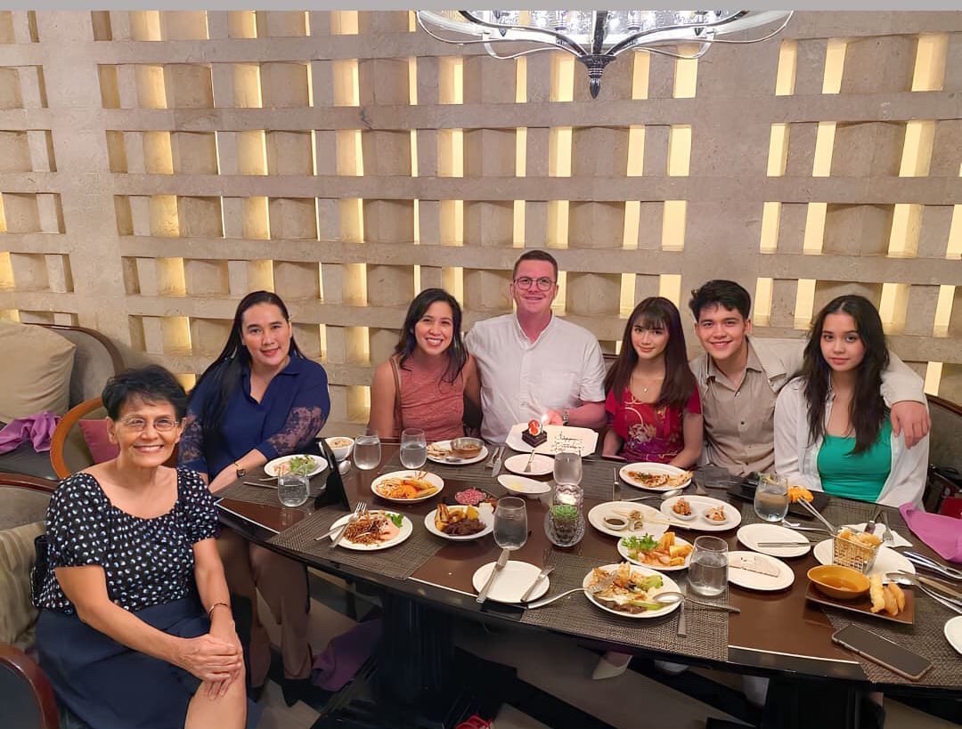 _robblackburn's tweet photo. Happy 9th monthsary, Shortcakes! From our family to yours! 🍰

ROBXINE ALWAYS uNINEted https://t.co/PuG8vGvY7X